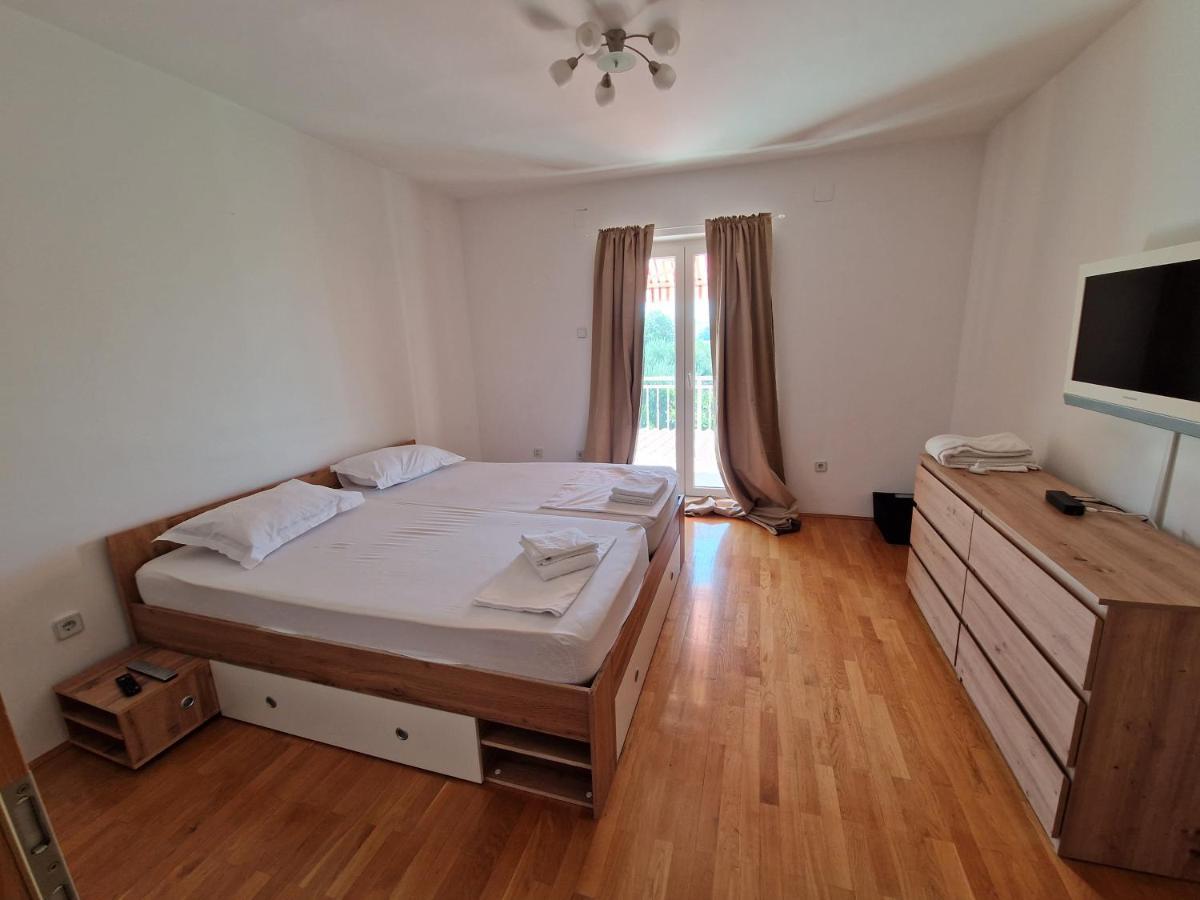Lara Apartment Σολίν Εξωτερικό φωτογραφία